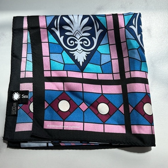 Smithsonian Institution Rectangle Silk Scarf Stained Glass Pattern - Picture 14 of 14